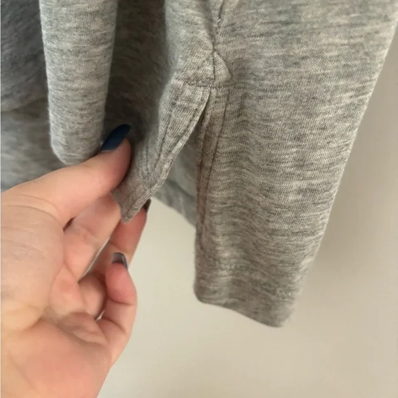 Nike Women's Gray Tank Top - Picture 4 of 5